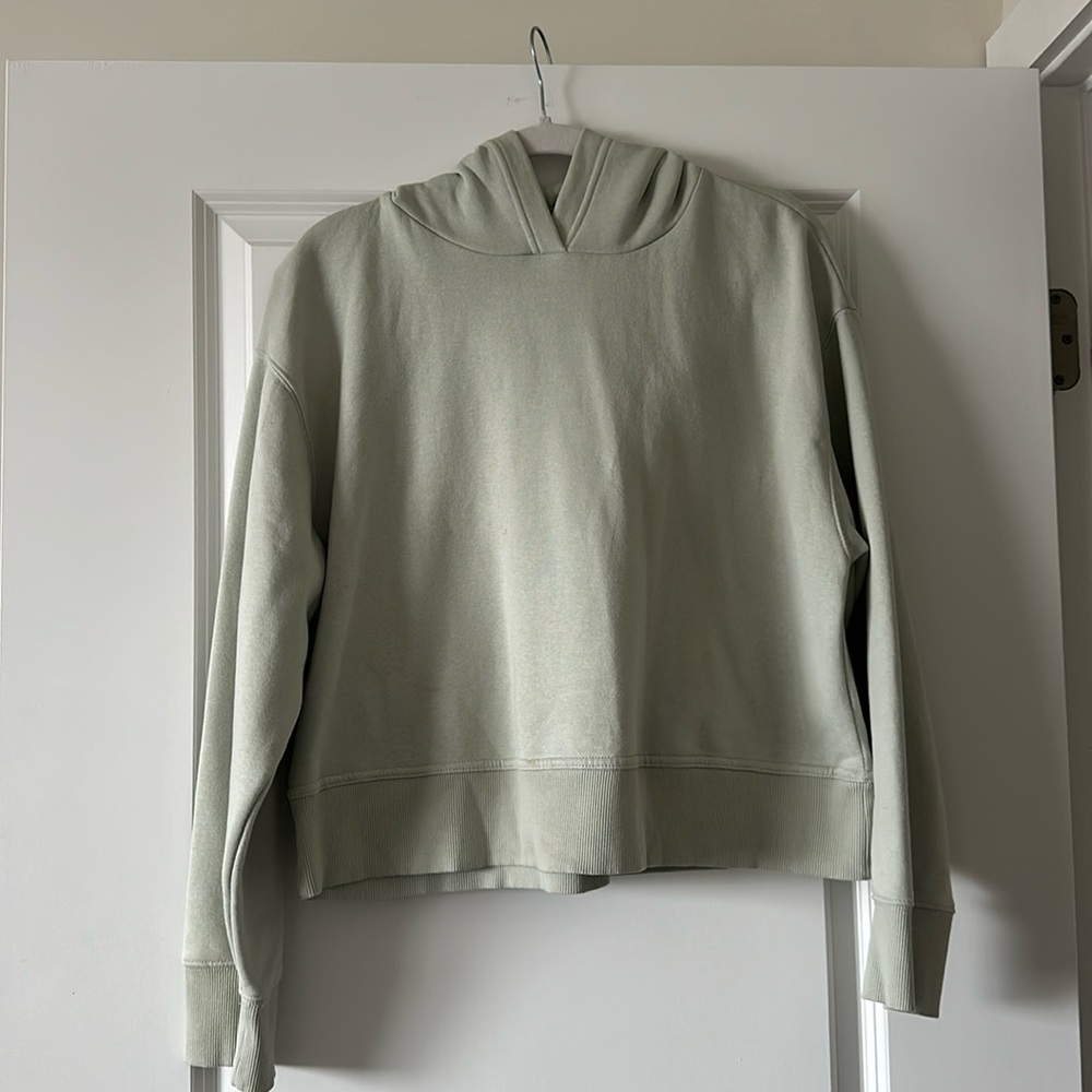 Sweater like new